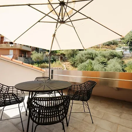 Cadamare Charming In Portovenere *