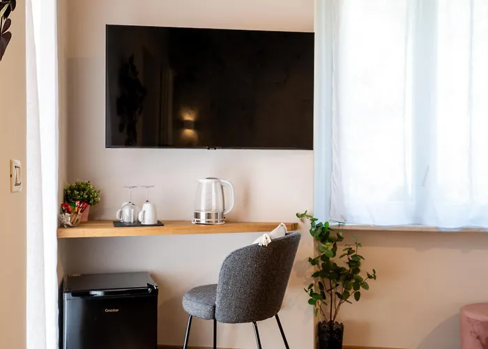 Cadamare Charming In Portovenere