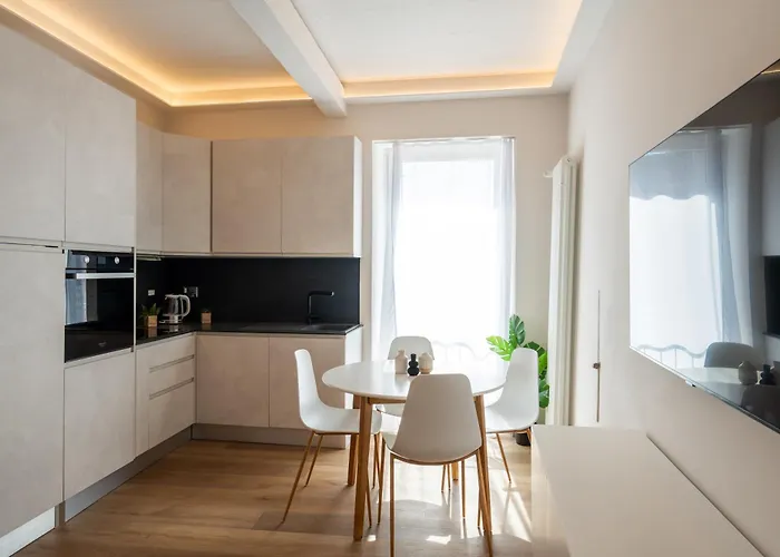 Cadamare Charming In Portovenere