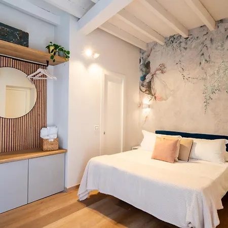 Cadamare Charming In Portovenere *